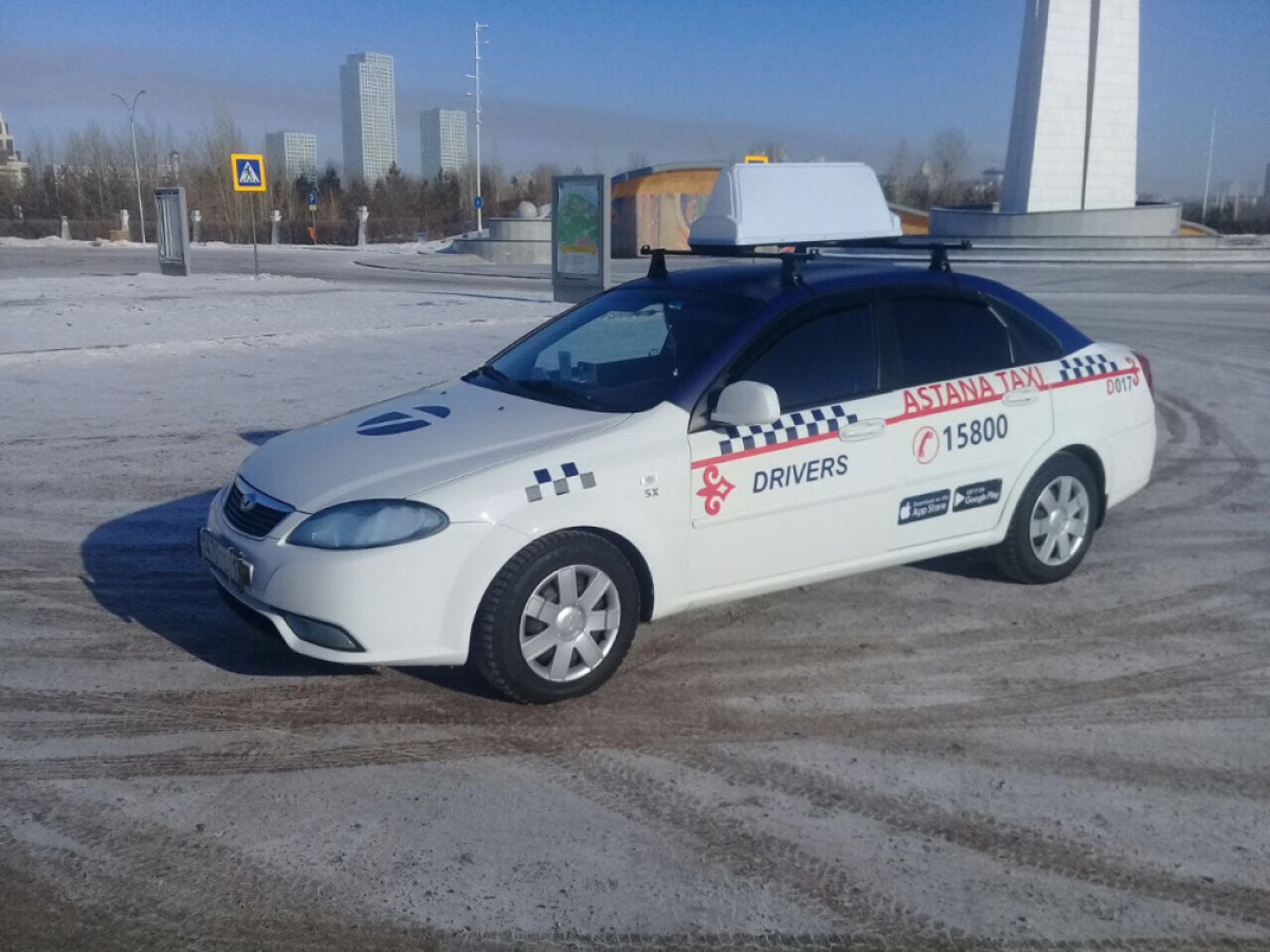 В Астане из-за мороза такси будет подвозить горожан бесплатно