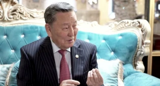 Семнадцать уроков независимости гражданина РК Адила Ахметова