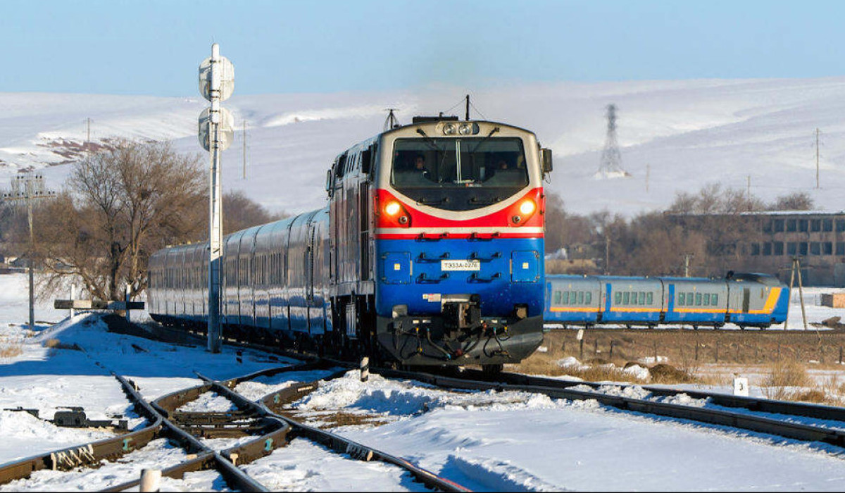 В Кызылординской области поезд насмерть сбил человека