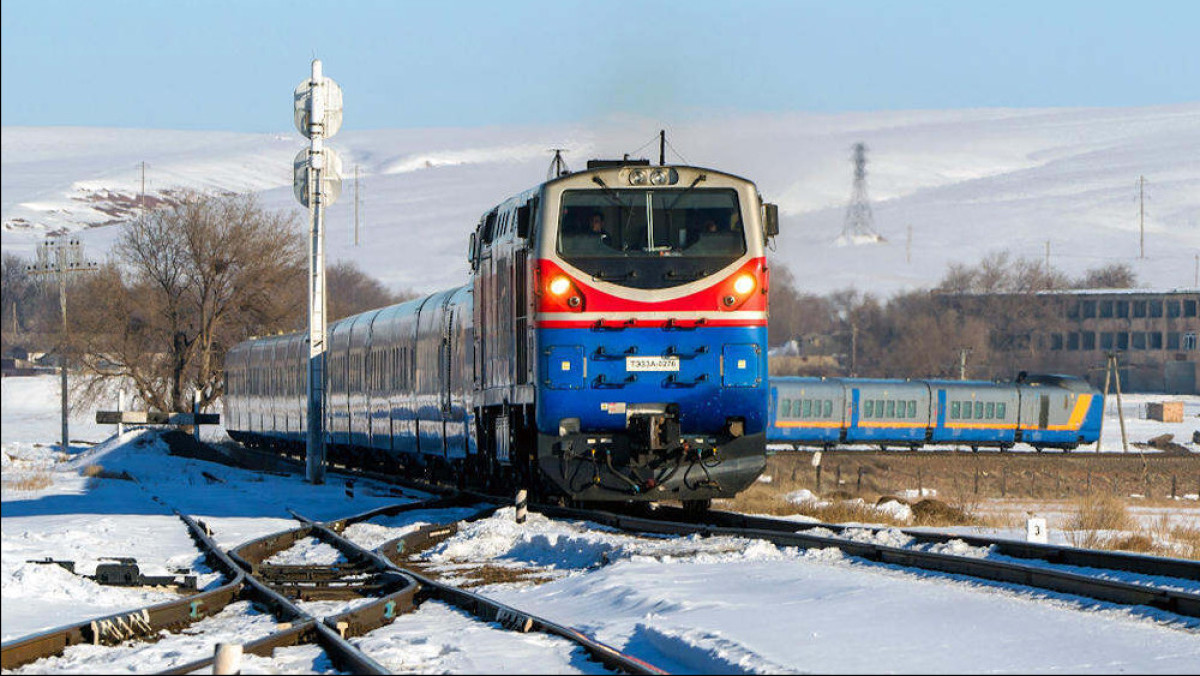 В Кызылординской области поезд насмерть сбил человека