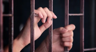 Казахстанку осудили за распространение террористических материалов из Сирии